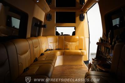 2011 Mercedes - Benz Sprinter 2500 Limousine