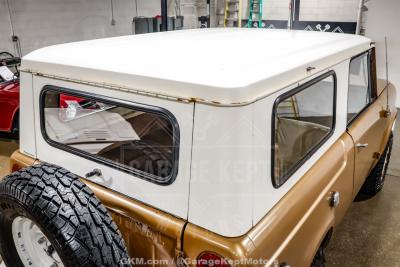 1965 International Scout 80