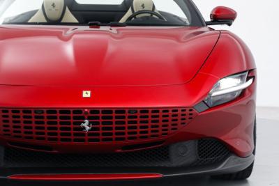 2025 Ferrari ROMA SPIDER