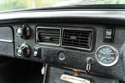 1976 MG BGT V8
