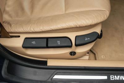 1999 BMW 523I