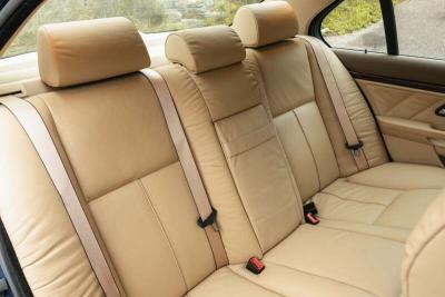 1999 BMW 523I