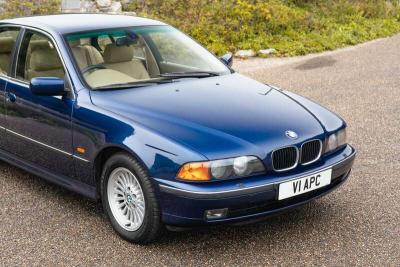 1999 BMW 523I