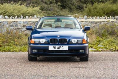 1999 BMW 523I
