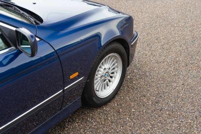 1999 BMW 523I