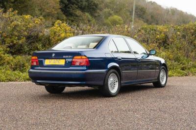 1999 BMW 523I