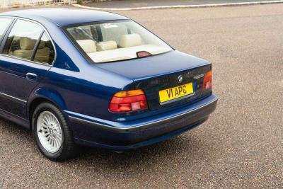 1999 BMW 523I