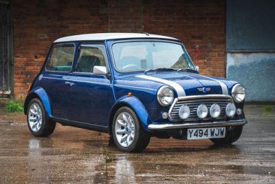 2001 Rover MINI