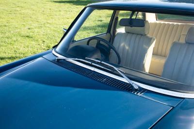 1975 Mercedes - Benz W115 200