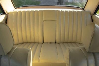 1975 Mercedes - Benz W115 200