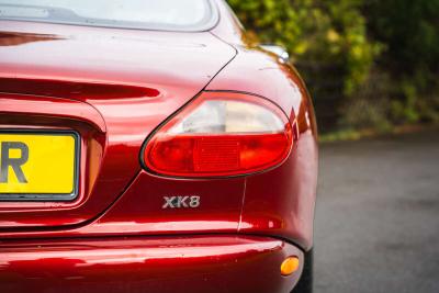 1998 Jaguar XK8
