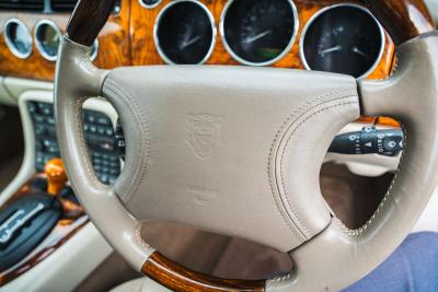 1998 Jaguar XK8