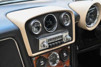 1967 Jensen FF
