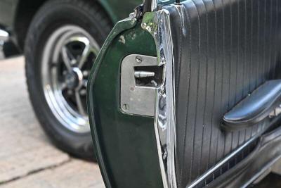 1967 Jensen FF