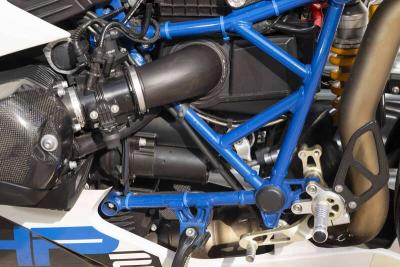 2010 BMW HP2 SPORT