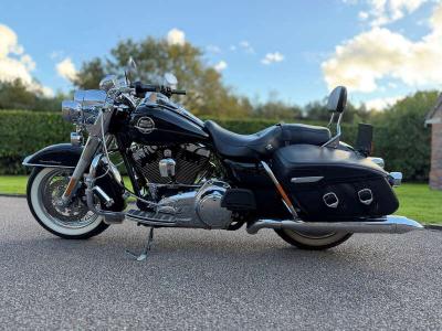 2009 Harley Davidson FLHRC ROAD KING CLASSIC