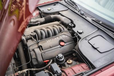 1998 Jaguar XJ8