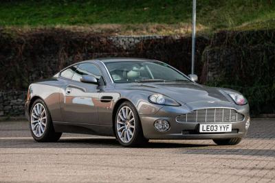 2003 Aston Martin Vanquish