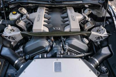 2003 Aston Martin Vanquish