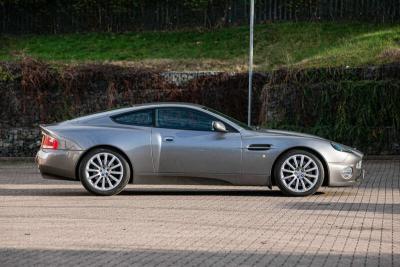 2003 Aston Martin Vanquish