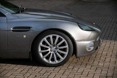 2003 Aston Martin Vanquish