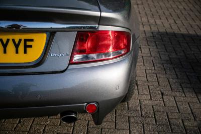 2003 Aston Martin Vanquish