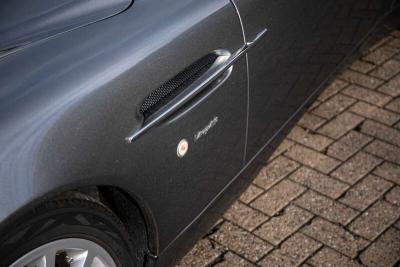 2003 Aston Martin Vanquish
