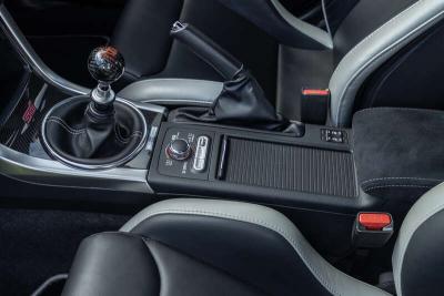 2016 Subaru IMPREZA WRX STI S207