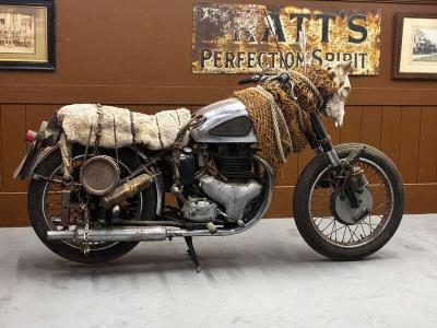 1952 BSA A10 GOLDEN FLASH