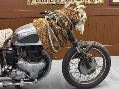 1952 BSA A10 GOLDEN FLASH