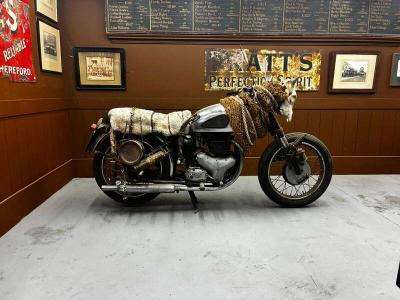 1952 BSA A10 GOLDEN FLASH