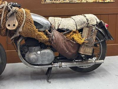 1952 BSA A10 GOLDEN FLASH