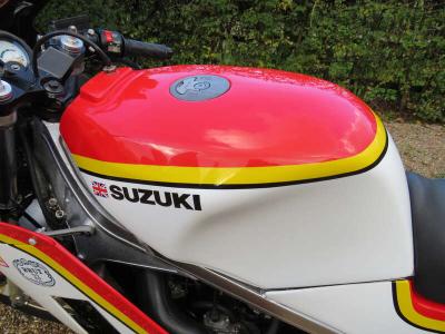 1986 Suzuki RG500 'BARRY SHEENE' TRIBUTE