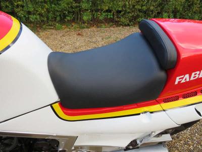 1986 Suzuki RG500 'BARRY SHEENE' TRIBUTE