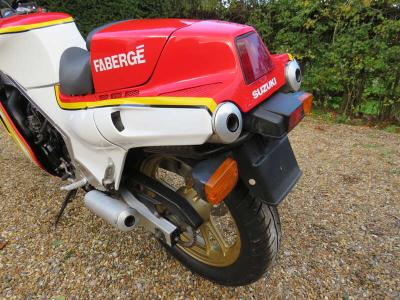 1986 Suzuki RG500 'BARRY SHEENE' TRIBUTE