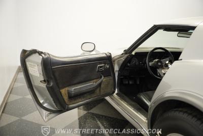 1978 Chevrolet Corvette L82 Silver Anniversary Edition