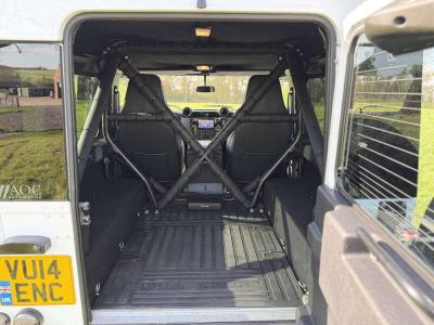 2014 Land Rover Defender 90