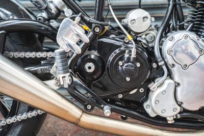 2015 NORTON COM-01 DOMINATOR SS