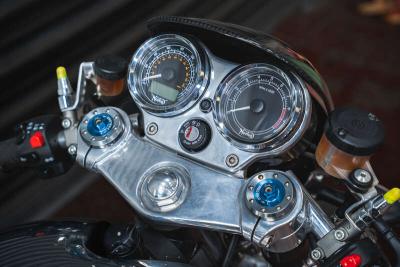 2015 NORTON COM-01 DOMINATOR SS
