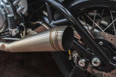 2015 NORTON COM-01 DOMINATOR SS