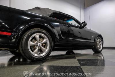 2005 Ford Mustang GT Premium Convertible