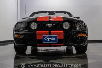2005 Ford Mustang GT Premium Convertible