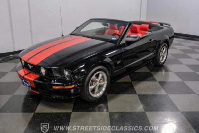2005 Ford Mustang GT Premium Convertible