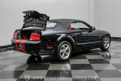2005 Ford Mustang GT Premium Convertible