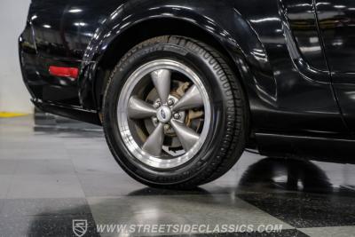 2005 Ford Mustang GT Premium Convertible