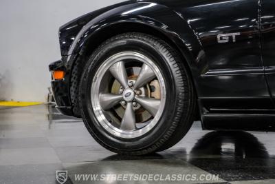 2005 Ford Mustang GT Premium Convertible