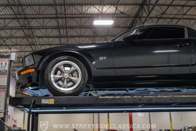 2005 Ford Mustang GT Premium Convertible