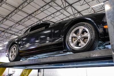 2005 Ford Mustang GT Premium Convertible