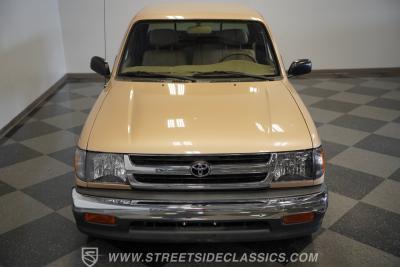 1999 Toyota Tacoma