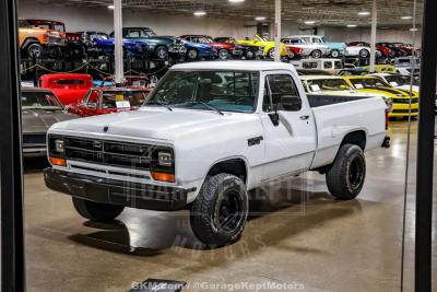 1987 Dodge W-100 Pickup